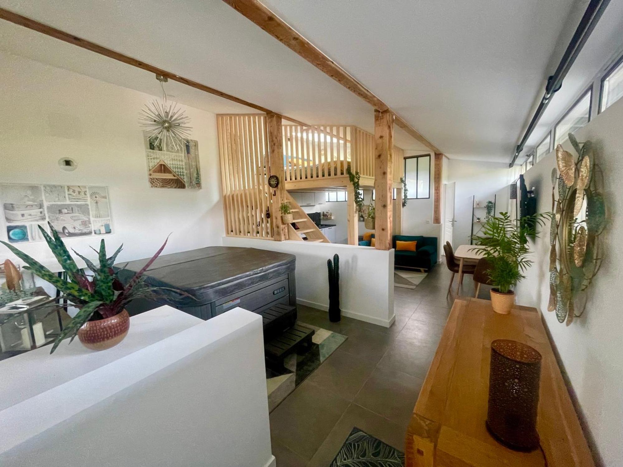 דירות Sévrier Loft Avec Jacuzzi Et Terrasse Prives מראה חיצוני תמונה